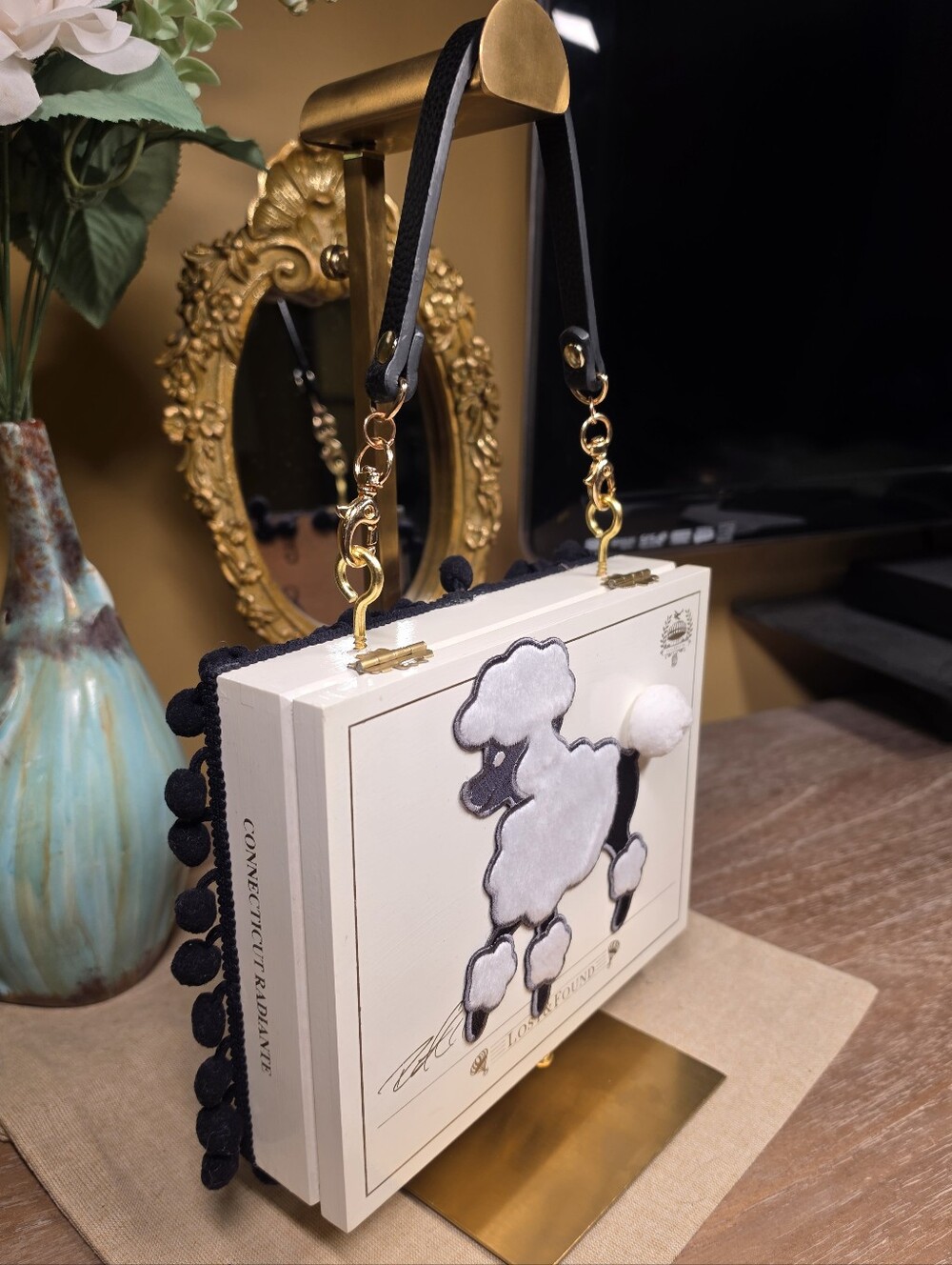 White Poodle Cigar Box Handbag - Lost & Found Handcrafted NWT! - Picture 3 of 5